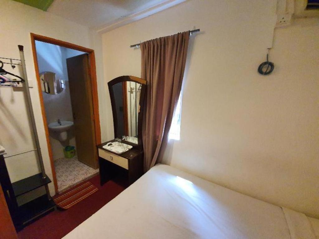 Oyo 1167 Rest And Go Hotel 巴生 外观 照片