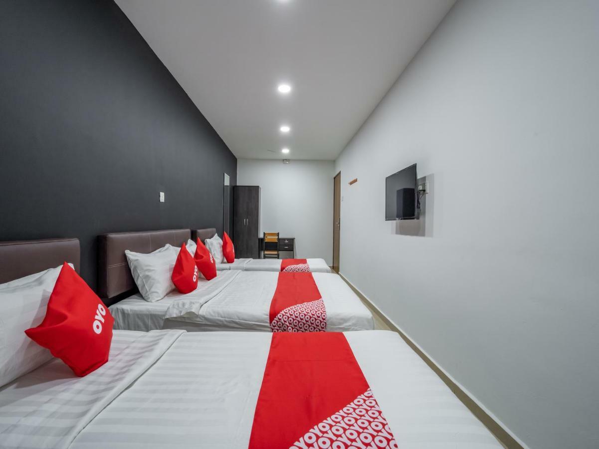 Oyo 1167 Rest And Go Hotel 巴生 外观 照片