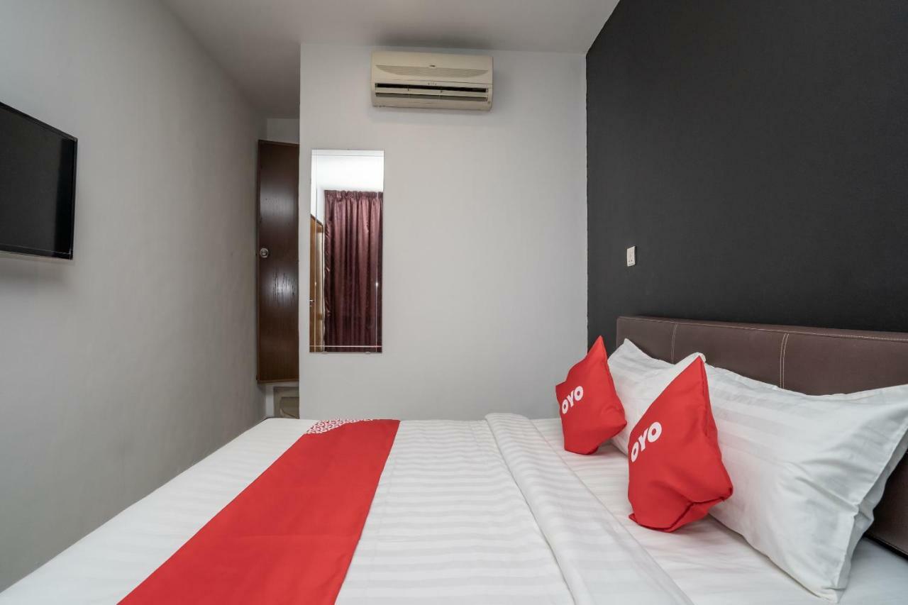 Oyo 1167 Rest And Go Hotel 巴生 外观 照片