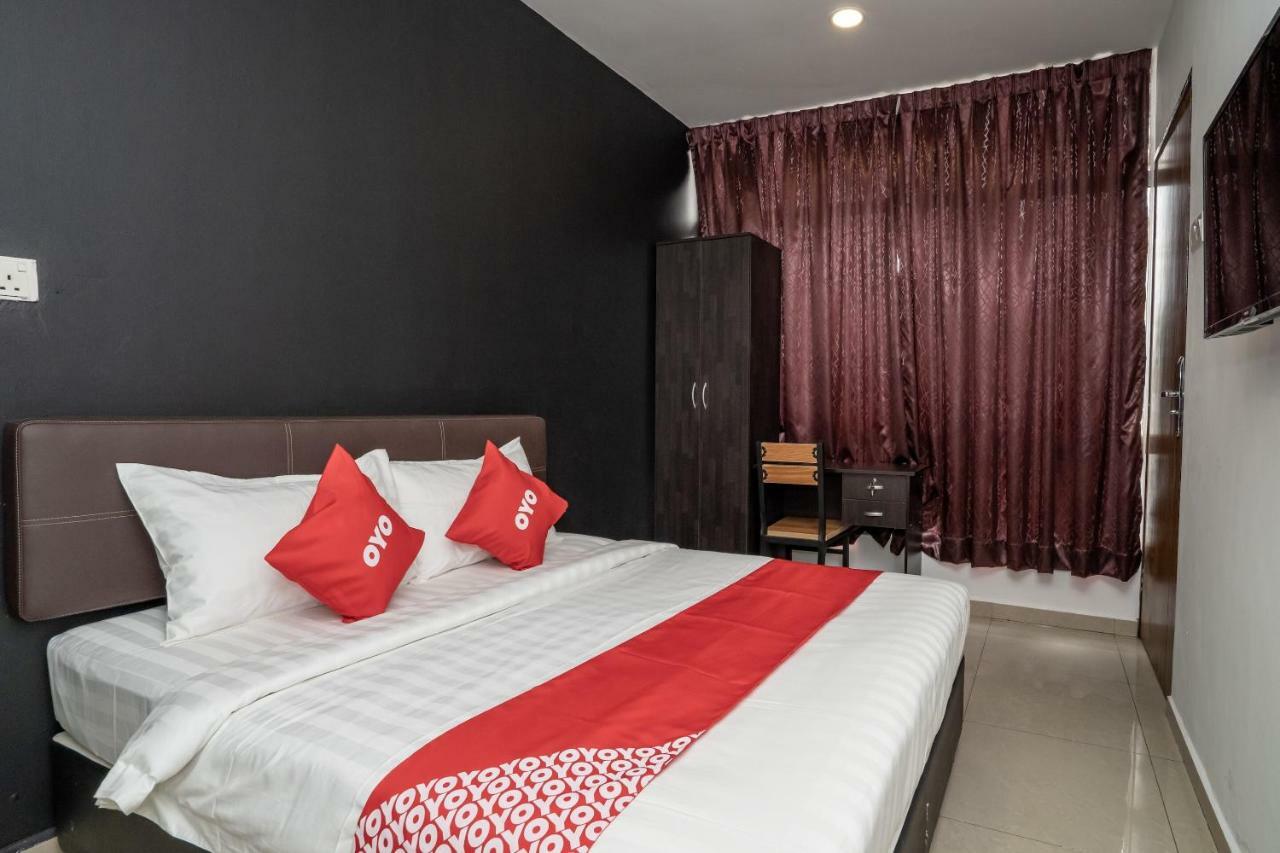 Oyo 1167 Rest And Go Hotel 巴生 外观 照片
