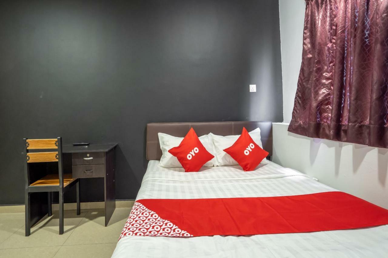 Oyo 1167 Rest And Go Hotel 巴生 外观 照片