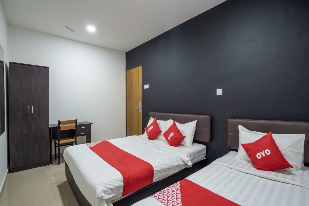 Oyo 1167 Rest And Go Hotel 巴生 外观 照片