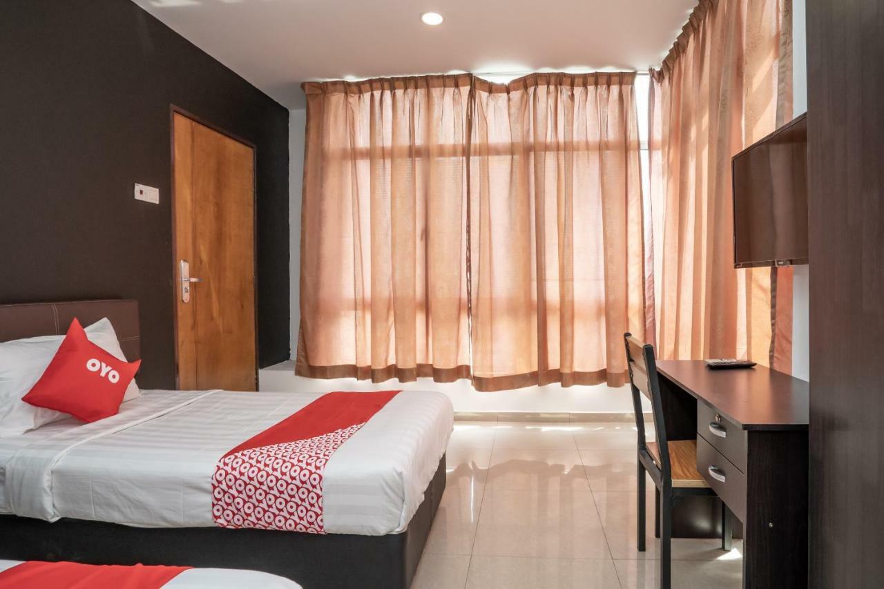Oyo 1167 Rest And Go Hotel 巴生 外观 照片